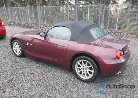 2003 BMW Z4 2.5I z USA, uszkodzony, nr VIN 4USBT334X3LS43716